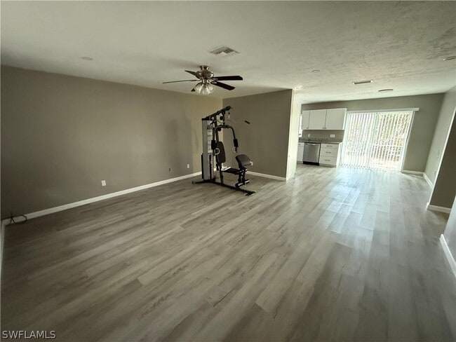 Photo - 11352 Pendleton St