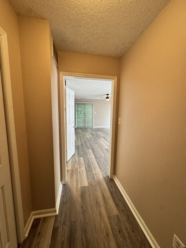 6131 Old Plank Rd