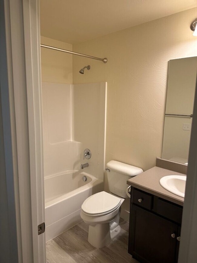 Photo - Charming 4-Bedroom Home with Modern Comfor...