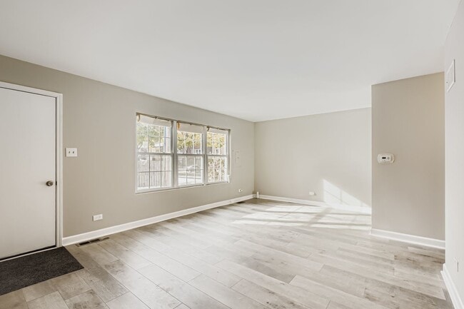 Photo - 8001 S Essex Ave