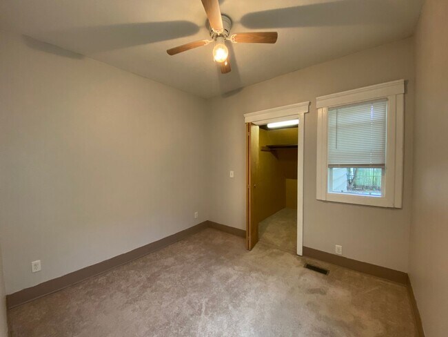 Photo - 190 Blake Blvd Unit 2