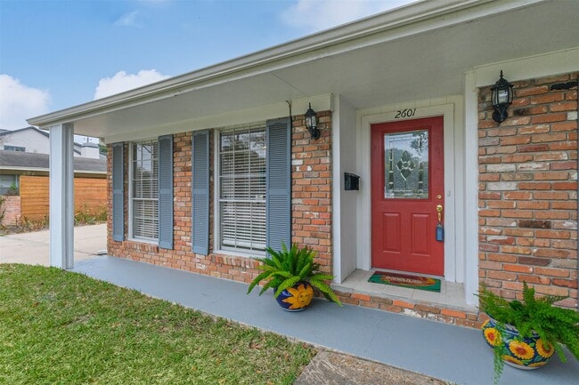 Photo - 2601 Briarhurst Dr