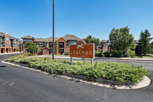 Photo - 9633 E 5th Ave Unidad 1-103 Rental