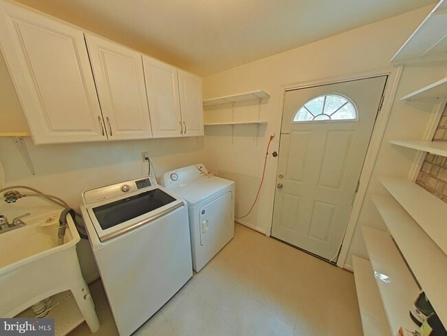 Photo - 1639 Winding Waye Ln