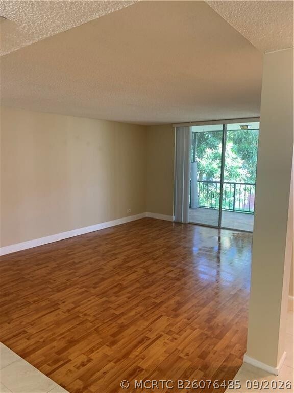 3650 Inverrary Dr Unit 2G
