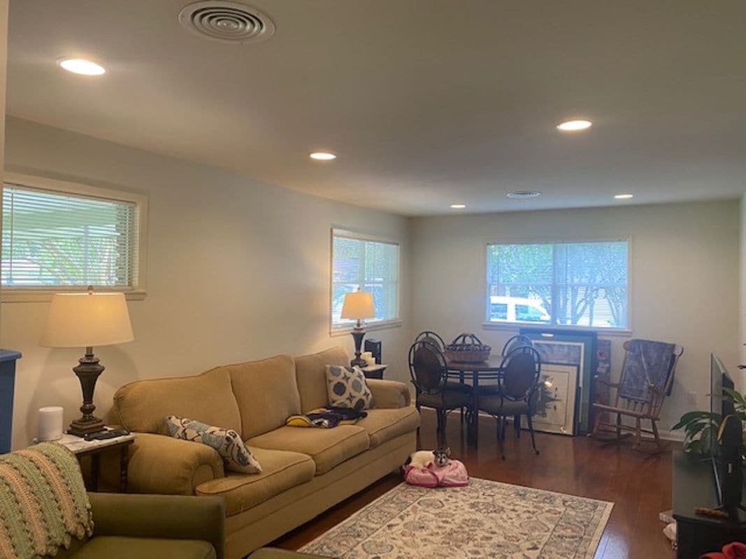 Photo - 8082 SHOLAR DR