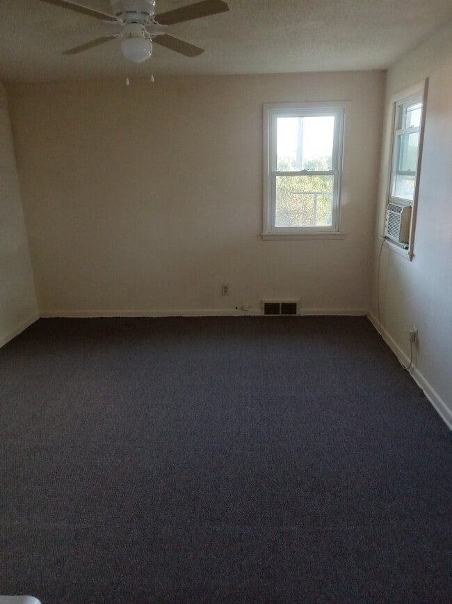 Photo - 216 E Denver St Unit 215.5