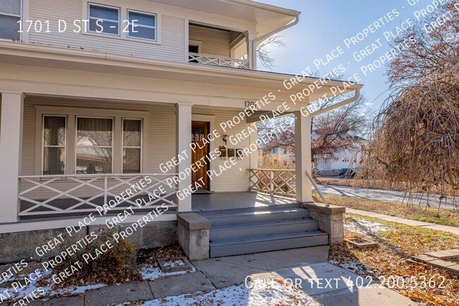 Building Photo - 1701 D St Unit 2E