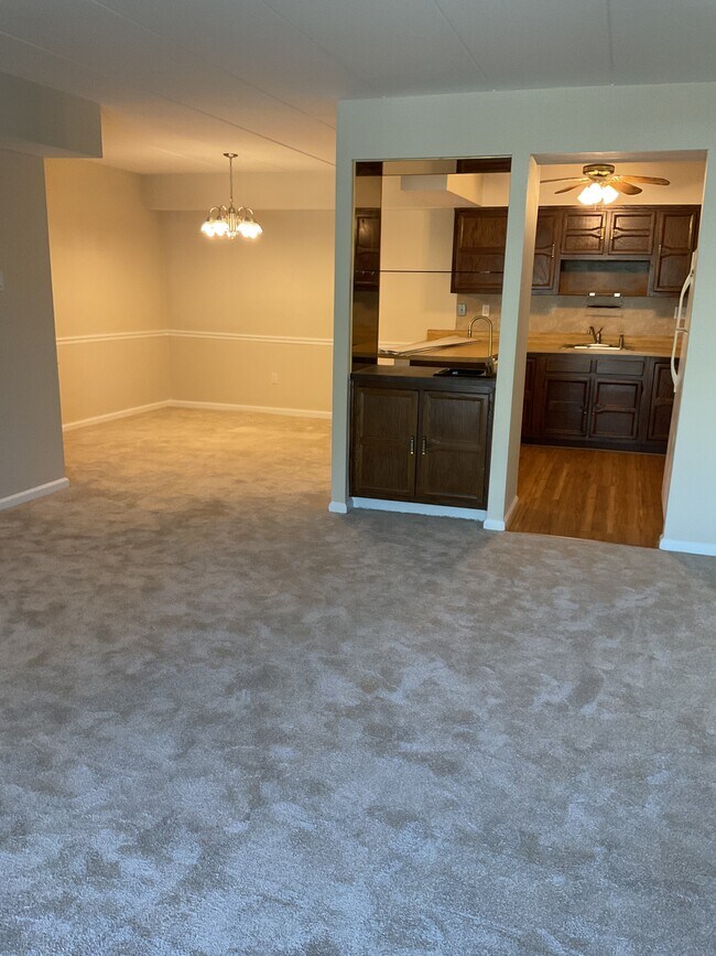 Photo - 23 Oakridge Dr