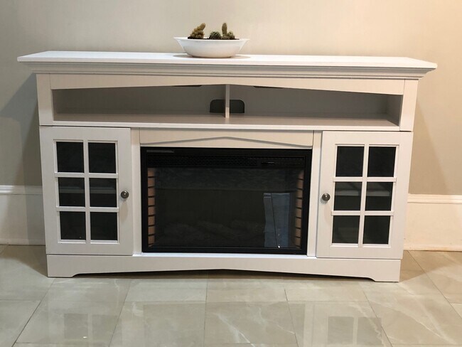 Photo - 19 Tyndall Av Unité 3-Bed Plus 2-Den