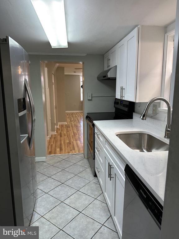 Photo - 227 S Durham St