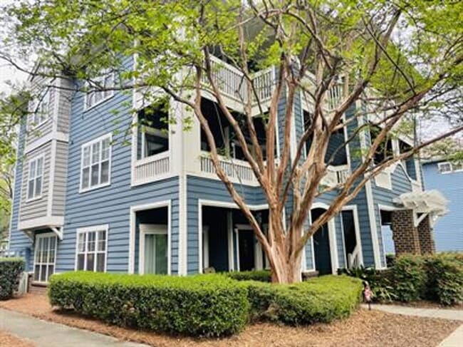 Building Photo - Charming 2BR/2BA Condo in Dilworth/South E... Unit A