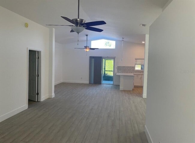 Photo - 7235 Hunterdon Dr