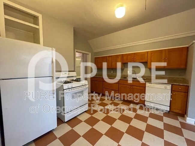 Photo - 3104 SE Morrison St