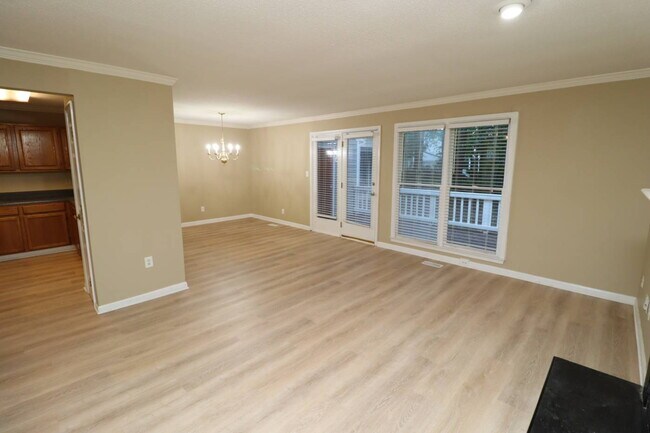 Best Value in Apex! Charming 3BR Half-Duplex Near Downtown