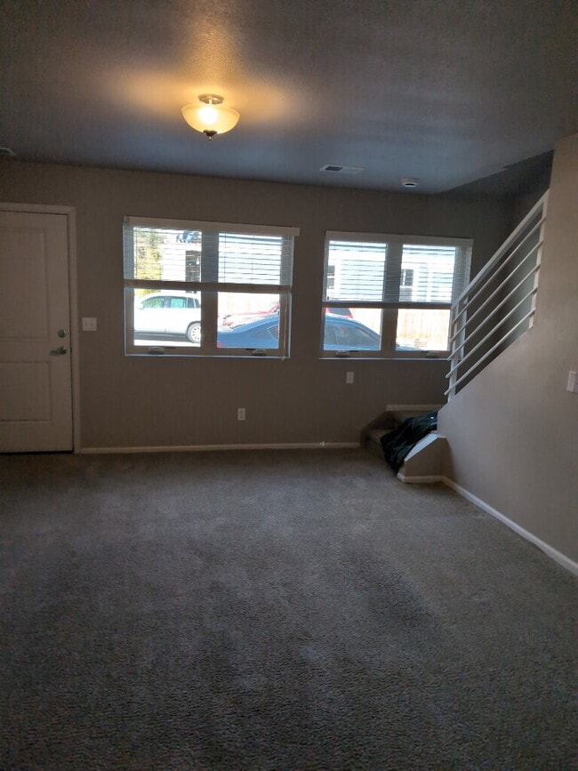 Photo - Newer 2BR/2.5BA in Englewood Townhouse wit... Unit F