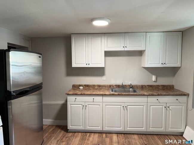 Photo - 37 Farnham Ave