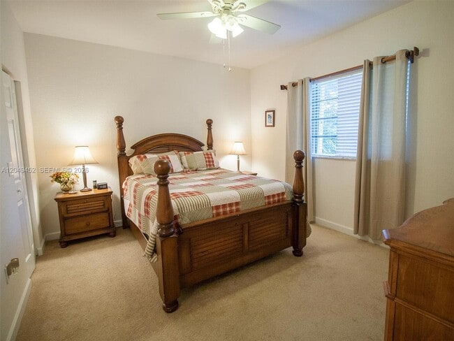 Photo - 2728 NE 3rd Ct Unidad 206