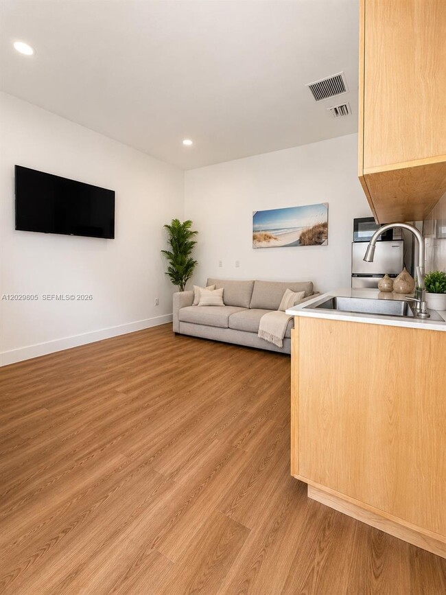 Building Photo - 17911 NW 91st Ct Unit 0