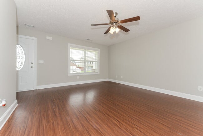 Photo - 1028 Tammy Sue Ln