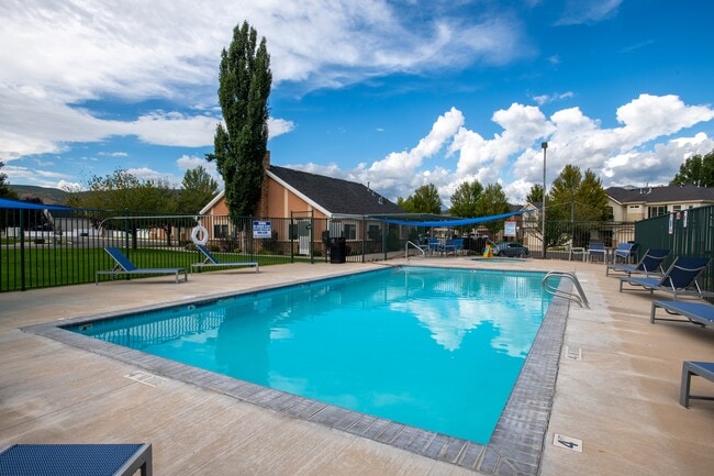 Photo - Wing Pointe/Greenfield