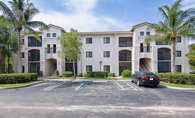 Building Photo - 3022 Alcazar Pl Unit 107 Rental