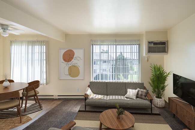 River Raisin Apartments