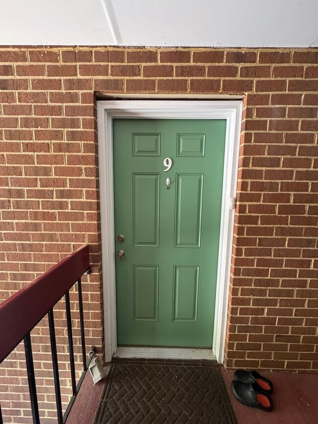 Photo - Two Bedroom Two Bath Condo Close To Newtown Unit 9