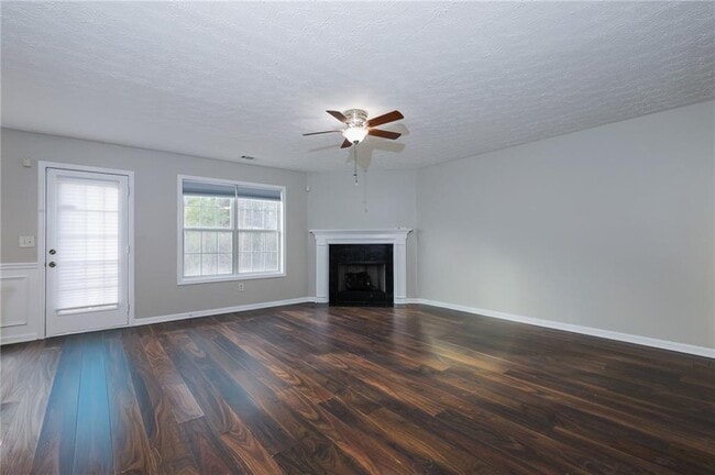 Photo - 632 Shadow Lake Dr