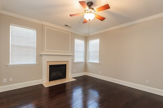 3412 Market View Dr