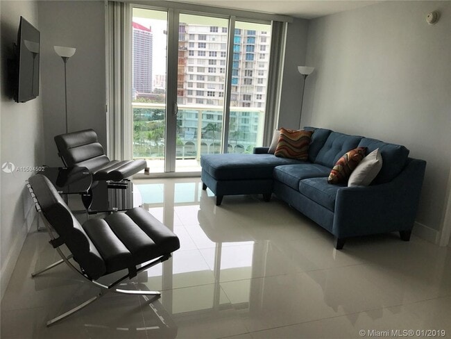 Building Photo - 3801 S Ocean Dr Unit 10V