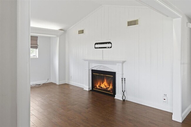 Photo - 1228 Spring Lake Dr