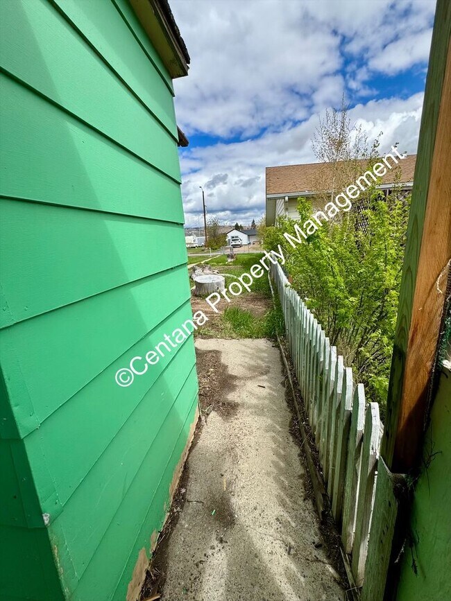 Photo - 2 Bedroom 1 Bath Home