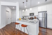 2 BR, 2 BA - 1,133SF