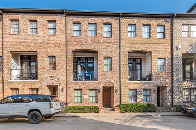 Photo - 2171 Helsminster Dr