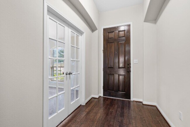 Photo - 2923 Bluffstone Dr