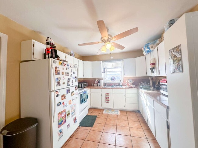 Photo - Charming 2-bedroom, 1-bath Home in a Central Location!