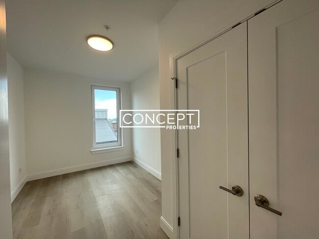 Photo - 1 Newcomb St Unidad 603-CP