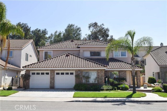 Photo - 18536 Vantage Pointe Dr House