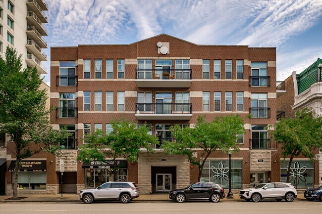 Building Photo - 1919 S Michigan Ave Unit 403
