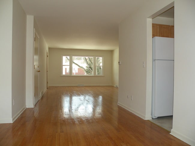 Dining Room/ LIving Room