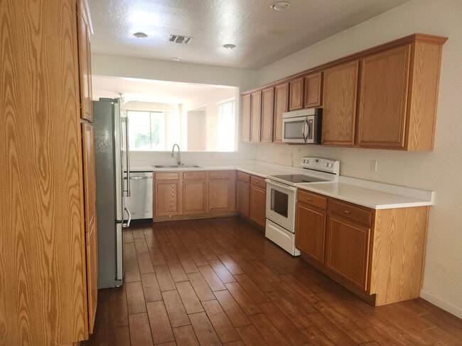 Photo - 3317 Thoreau Ln