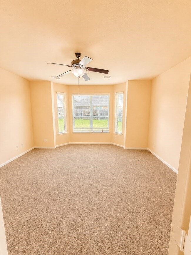 Photo - 7827 Mesquite Manor Ln