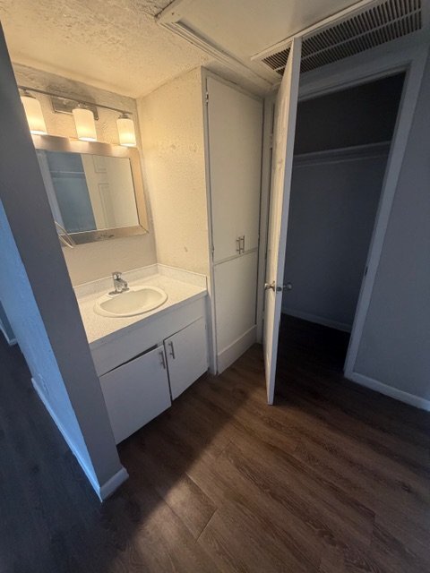 Photo - 5220 Weber Rd Unit f-204