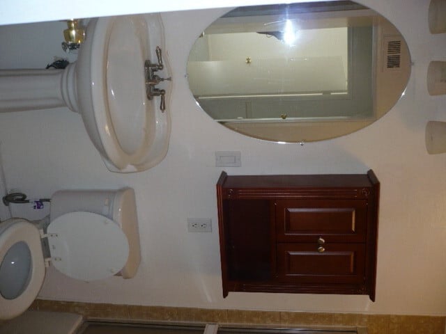 Photo - 3 Bed House w/Garage, Additional Family Room