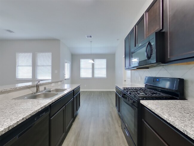 Photo - 15607 Jackie Robinson Rd