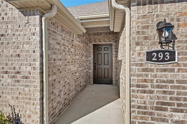 Photo - 293 W Tyler Rd