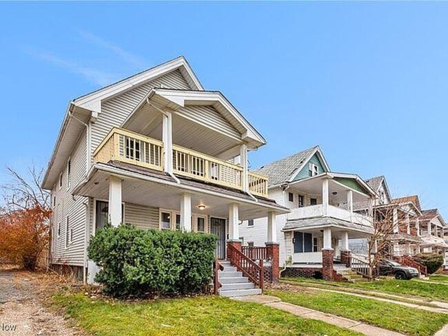 Photo - 11606 Ohlman Ave Unidad 11606 OHLMAN AVE - 1
