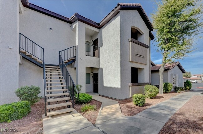 Building Photo - 2615 W Gary Ave Unit 2059