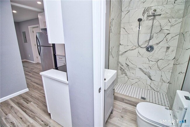 Photo - 34 Lester St Unit 2